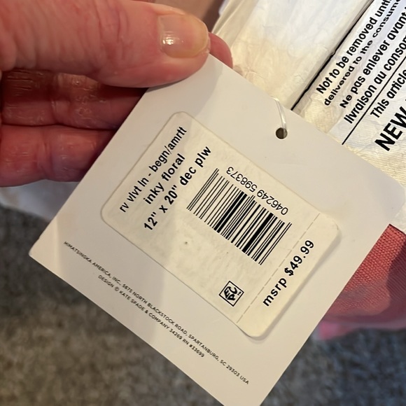 Katie ♠️ Spade Pillows (2)  NWT - Picture 6 of 6